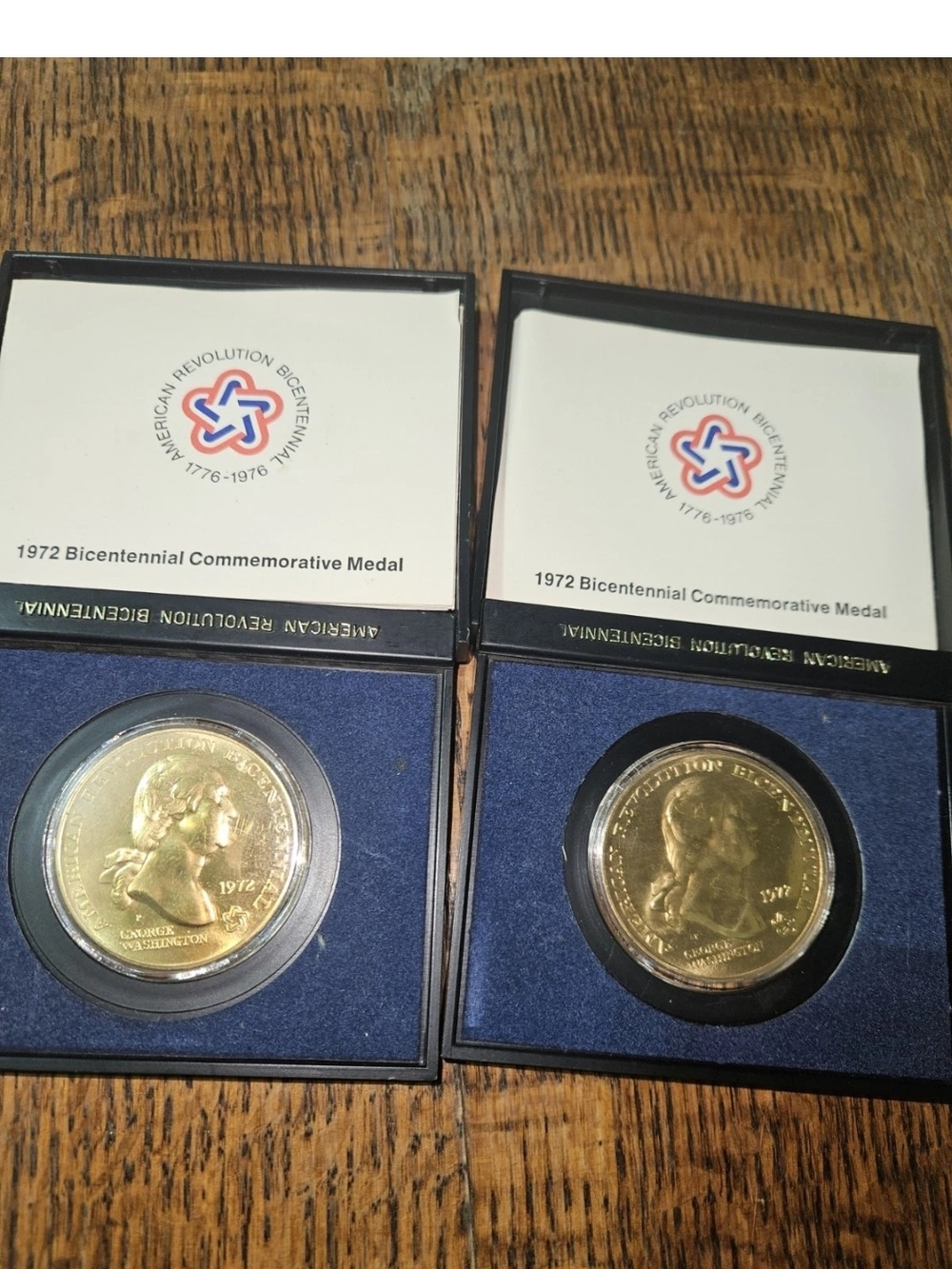1972 Bicentennial Commemorative Medal Set - Gold Tone